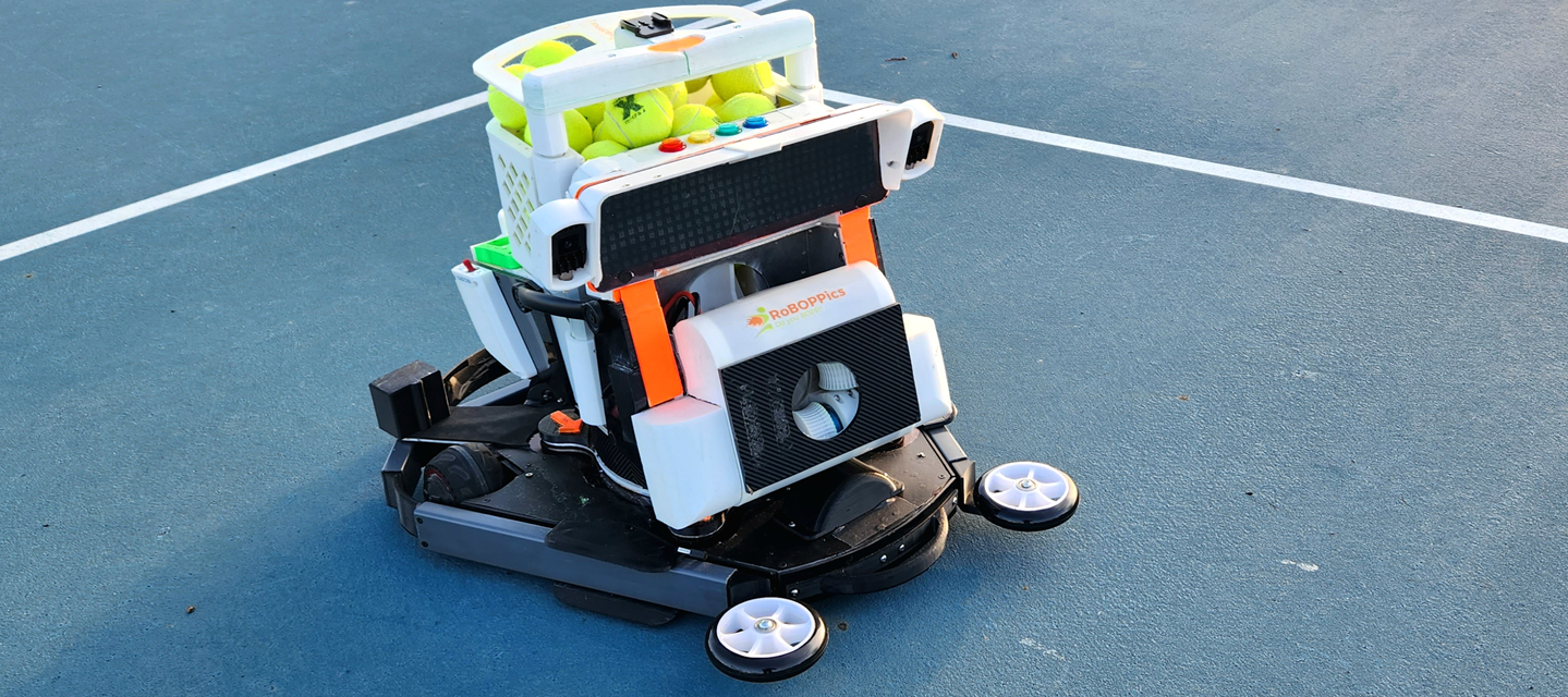 BallBOPPer autonomously launching a tennis ball
