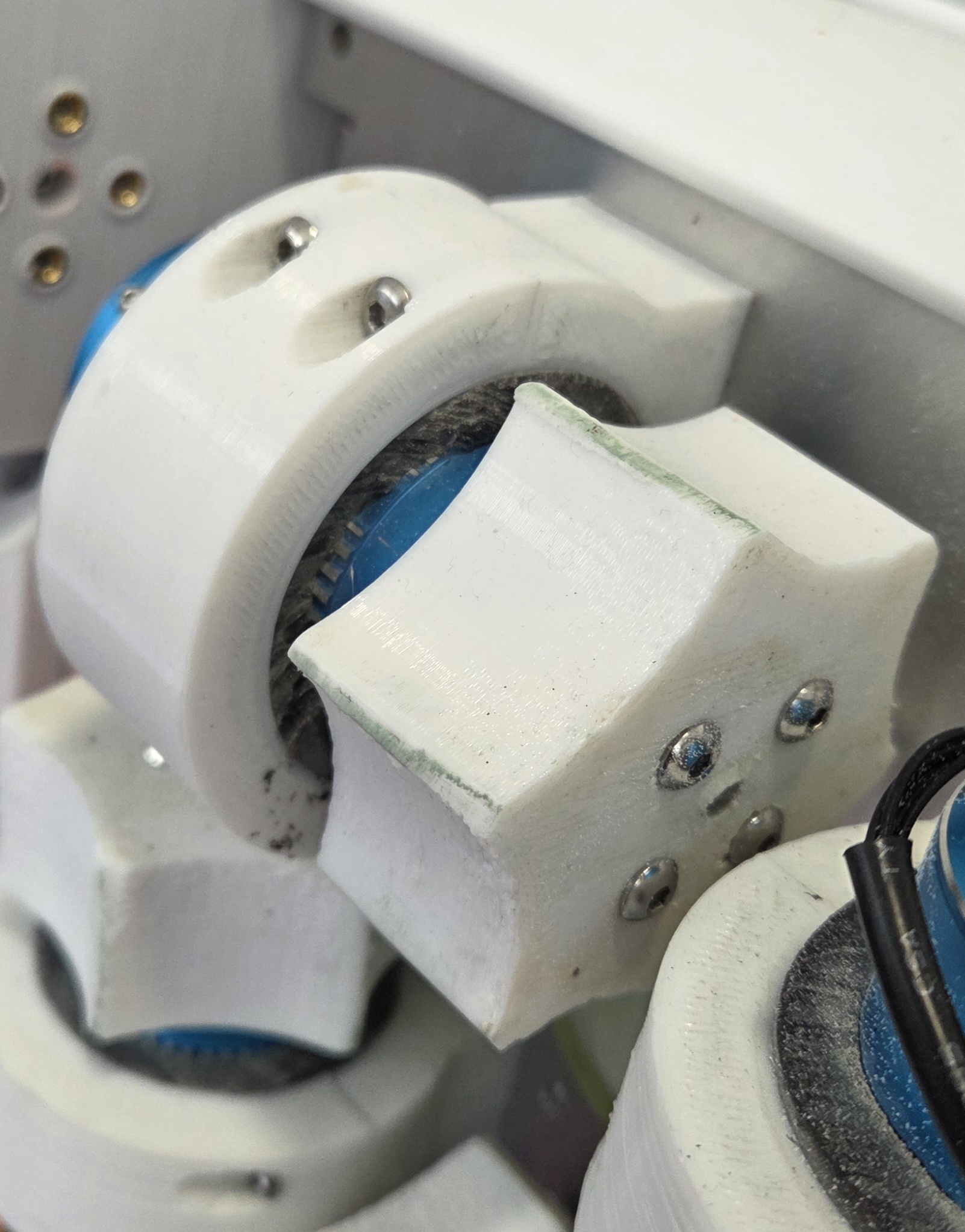 Launch Wheel and Mount